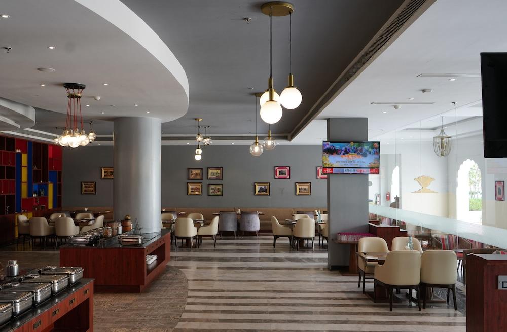 The Palace By Park Jewels