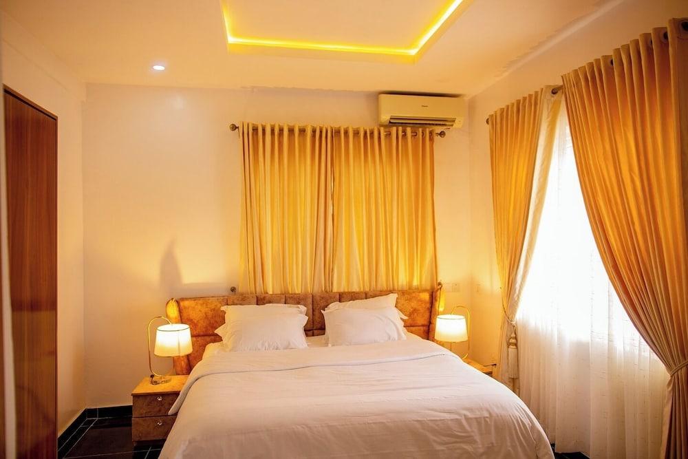 Algate Hotel and Resort