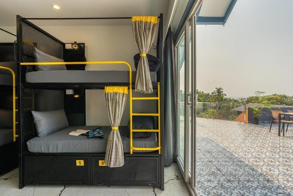 The Hosteller Goa, Mandrem