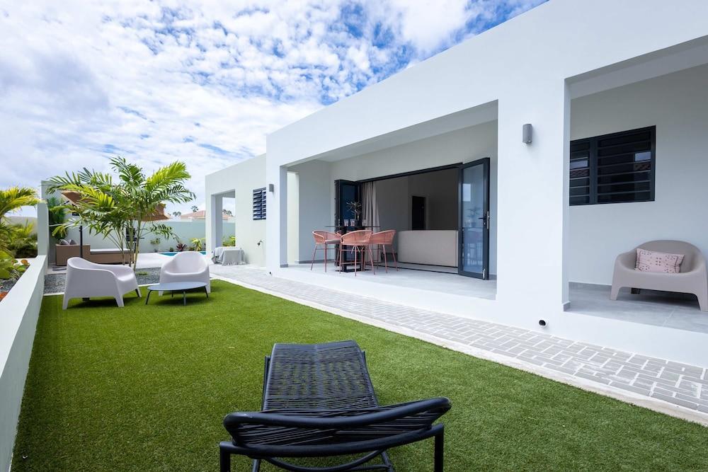 Villa Kura Cura in Willemstad