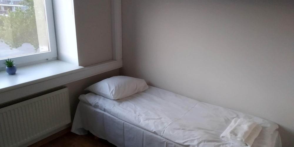 Room near City Center Harbour