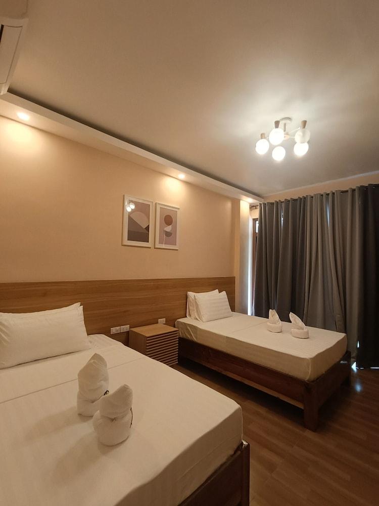 beehive elnido tourist inn