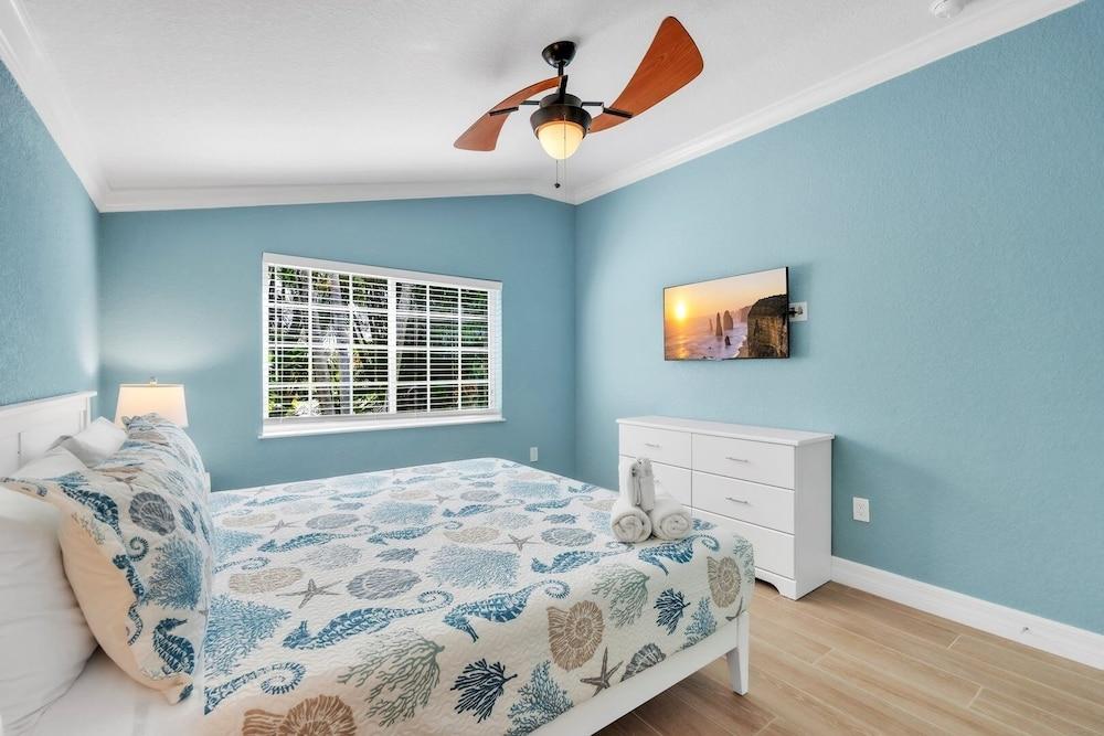 Paradise Palms 3 Bedroom Cottage