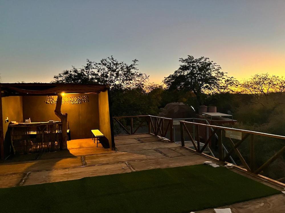 Ancestral Mountain Atacama Domos