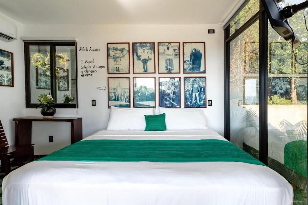 Cabane Container Hotel - Adults Only