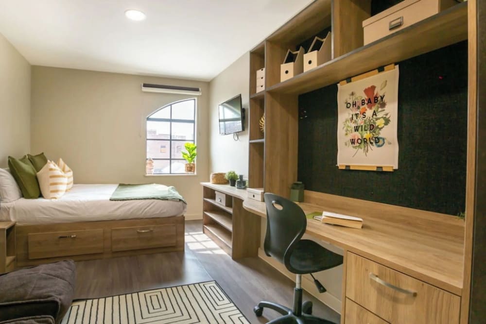 Student Only St Peters Hall