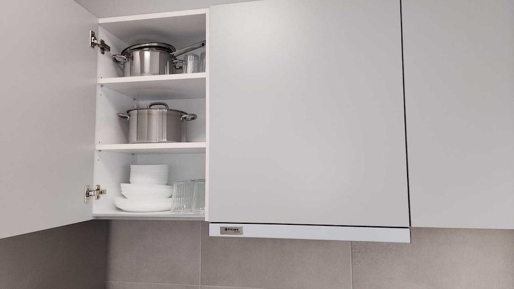 Grec Maison Piraeus by GrecCollection