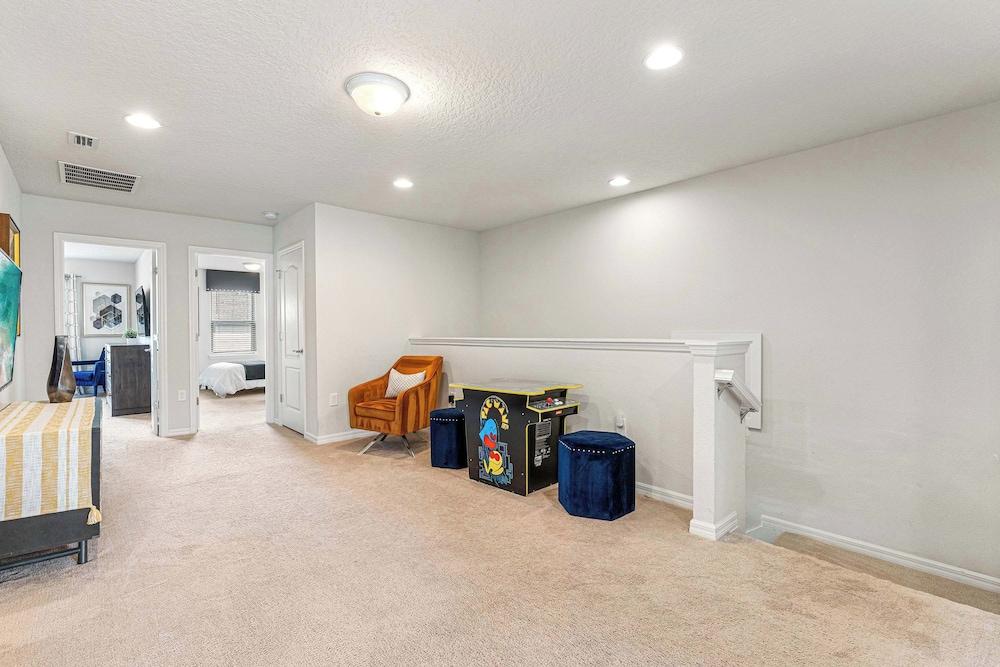 Windsor Grand Retreat 11ppl!