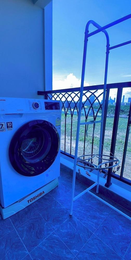 Lanna GSR - Dusit Grand Park 2