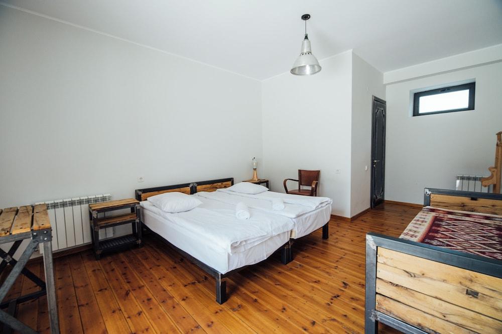 Green Sheep Boutique Hotel