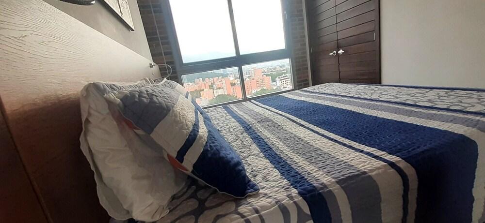 Laureles Penthouse rooftop Suite