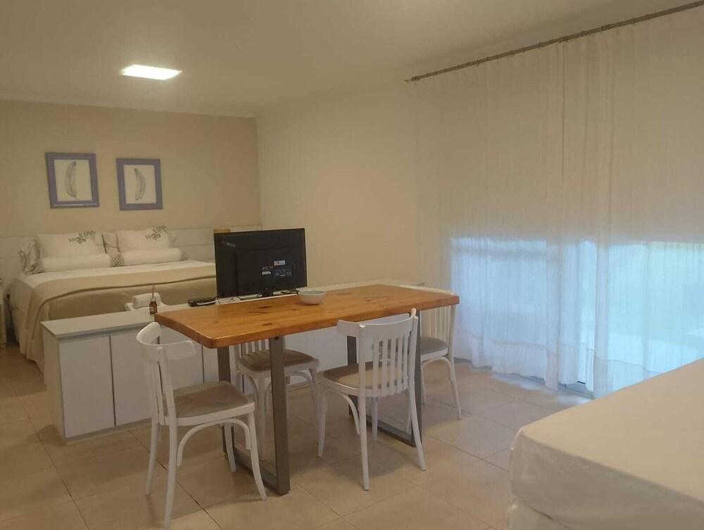 Monoambiente de Categoría