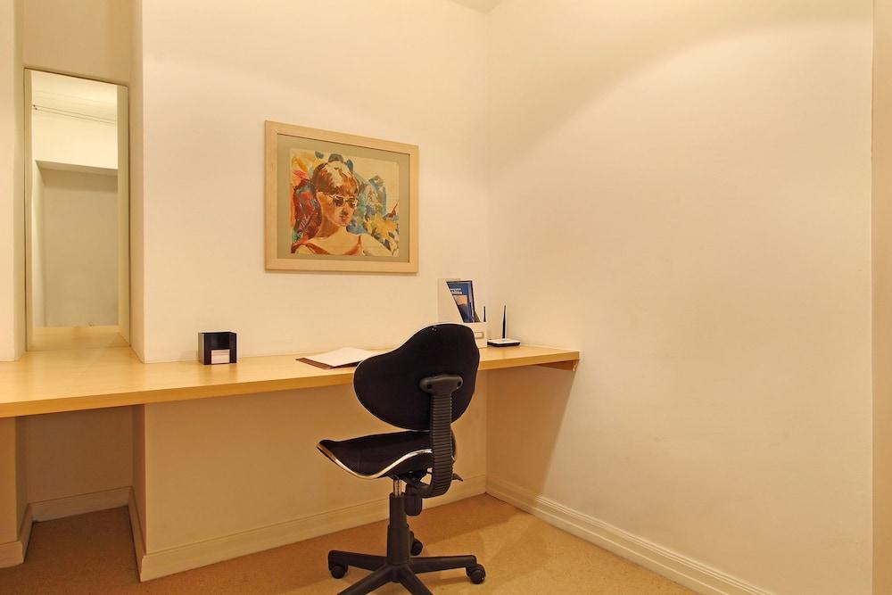 Cape Eazi Stayz Mutual Heights