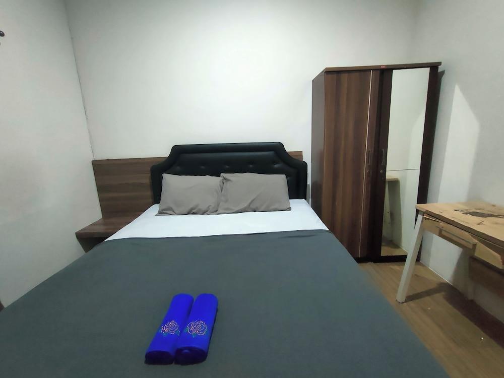 Omah Sewu C12 By Reccoma