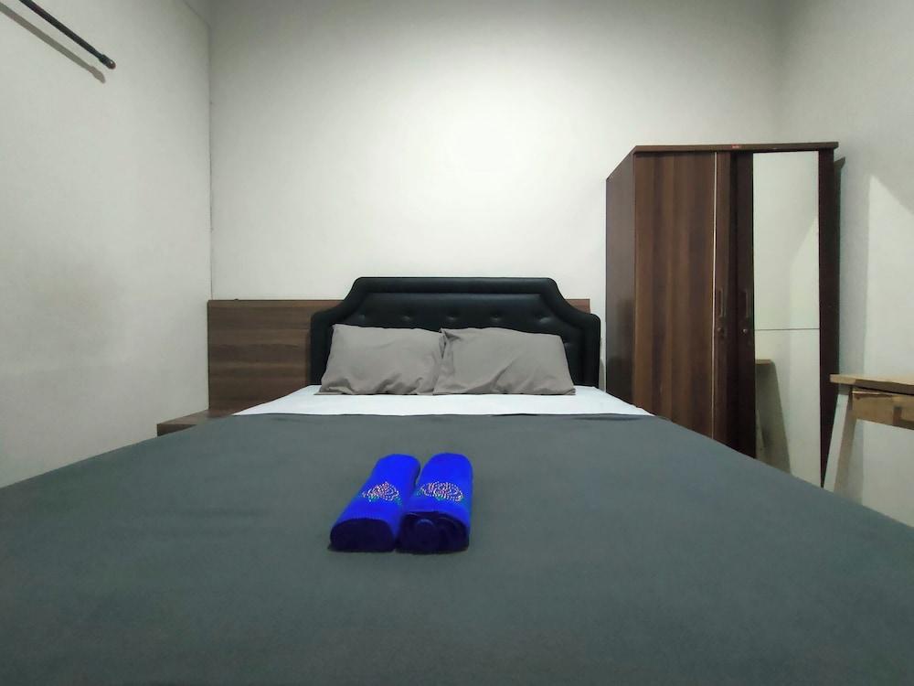 Omah Sewu C12 By Reccoma