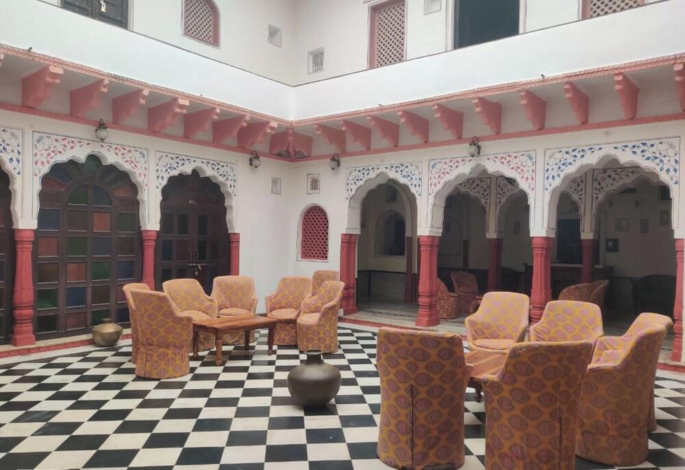 Heritage Lotwara Fort