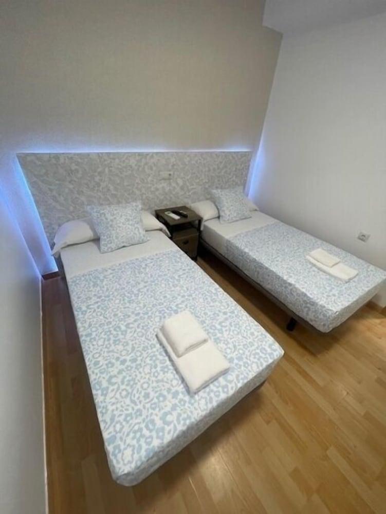 HOSTAL QUINTA SANTILLAN