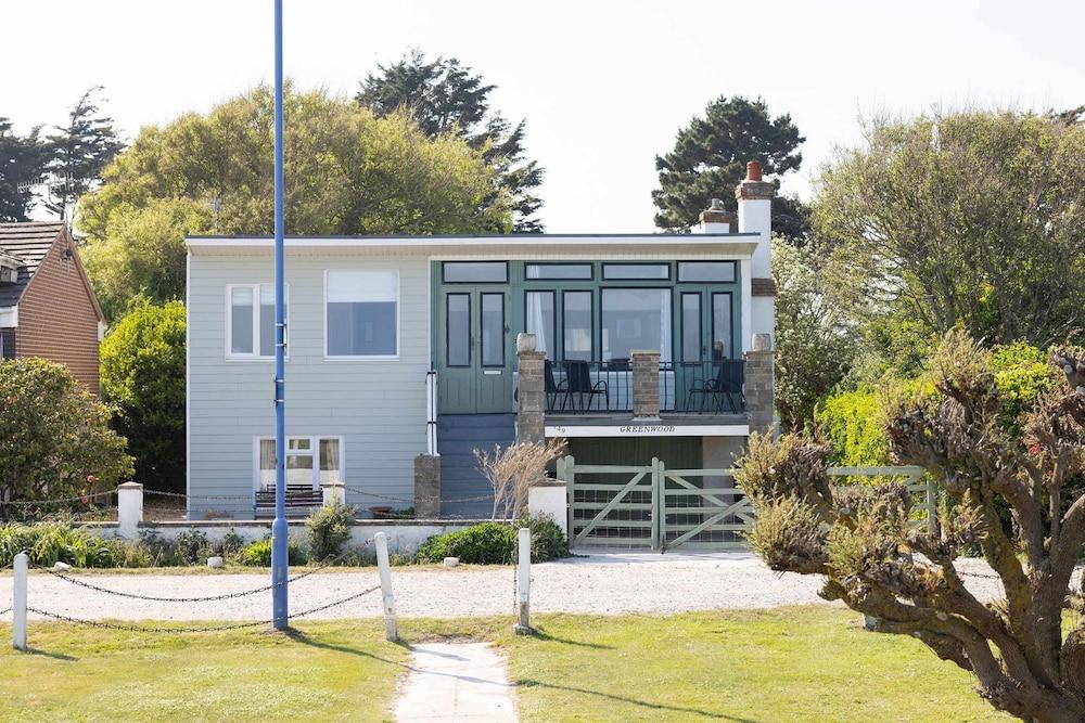 Historic Railway Home - Selsey Seafront