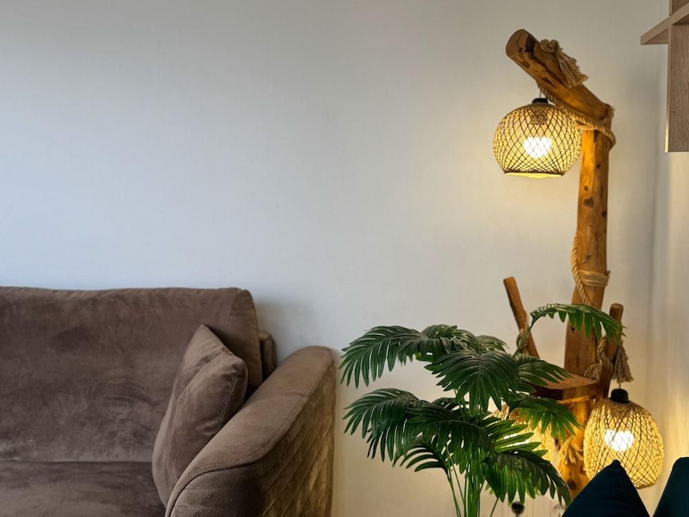 Moonlight Apart Sea View