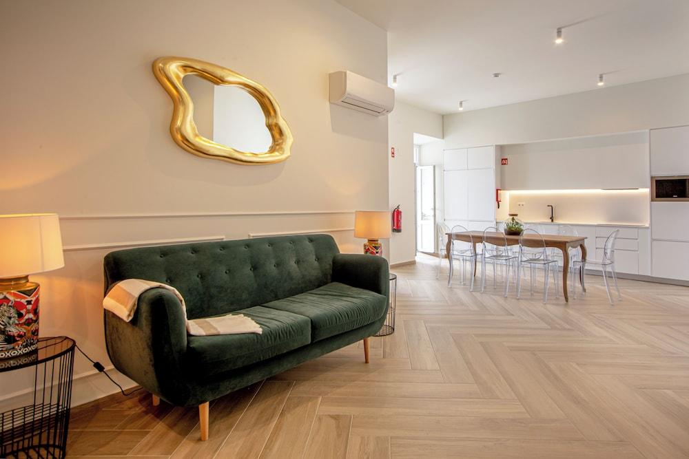 Guest House Jacarandá Faro