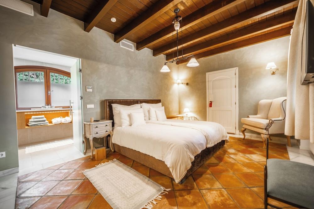 CASA TESS boutique hotel