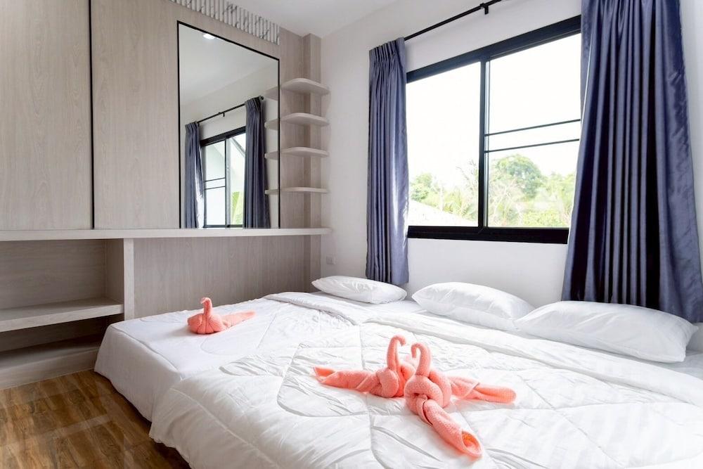 Level FIVE pool villa Pattaya