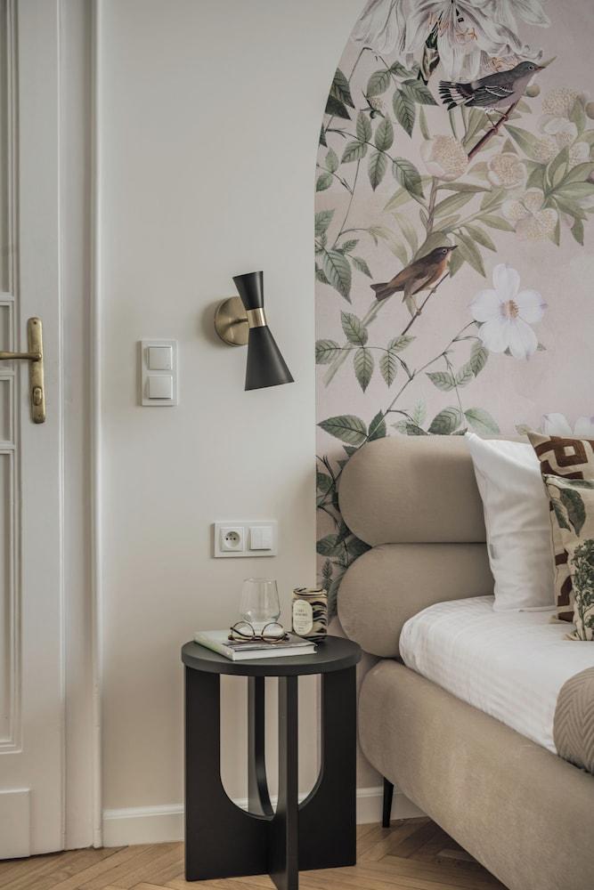 Heritage View - LoftAffair