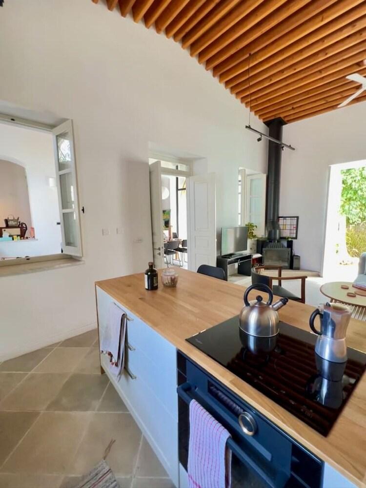 Charming Modern Getaway