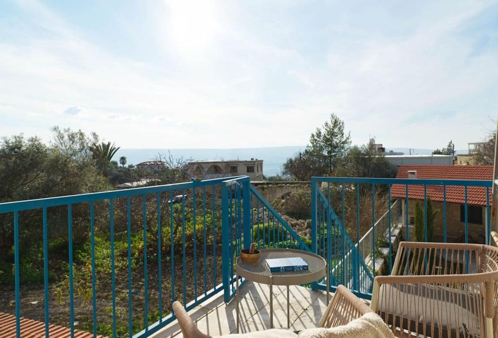 The Orchard Loft a Secluded Suite