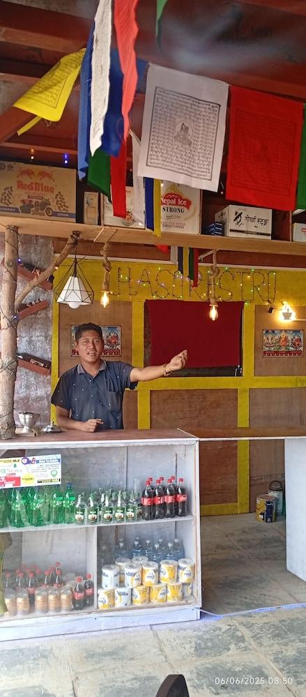 Everest Home Stay Apartment Timal II