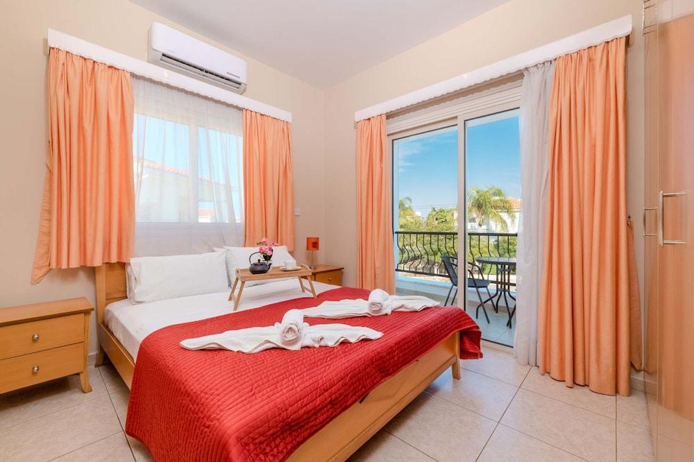 Villa Maria in Protaras