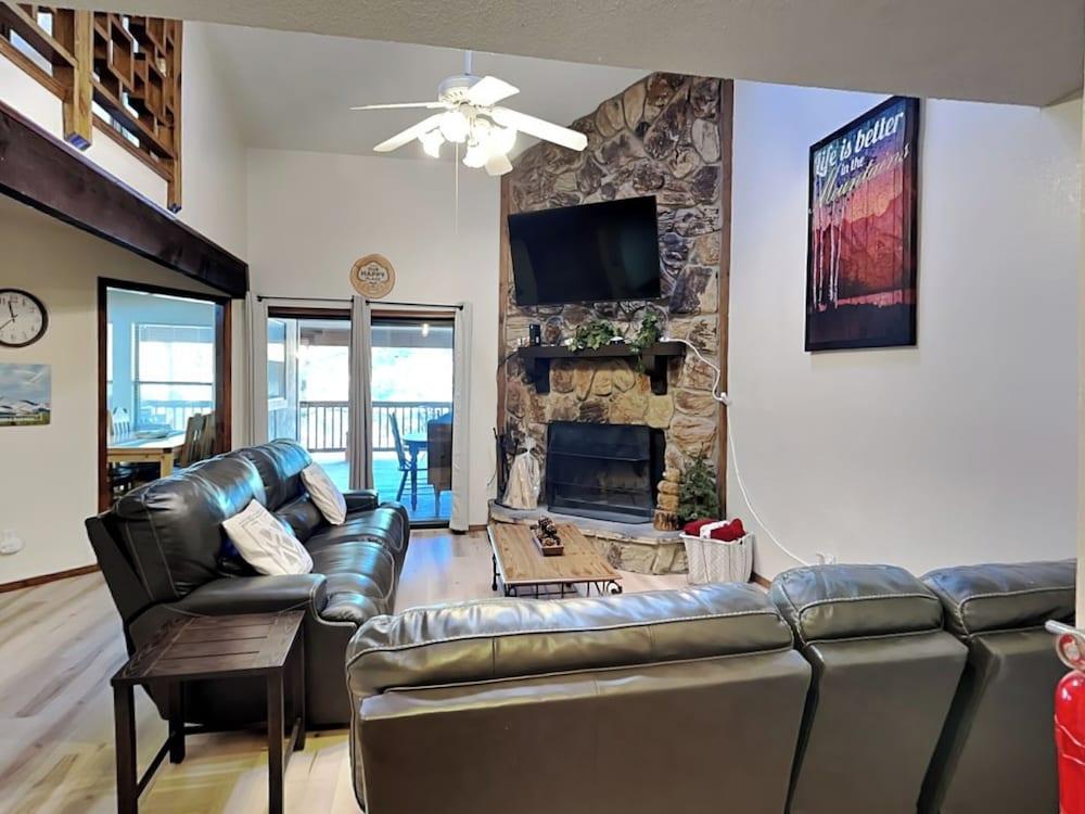 Pinon Park A15 by Ruidoso Vacation Rentals