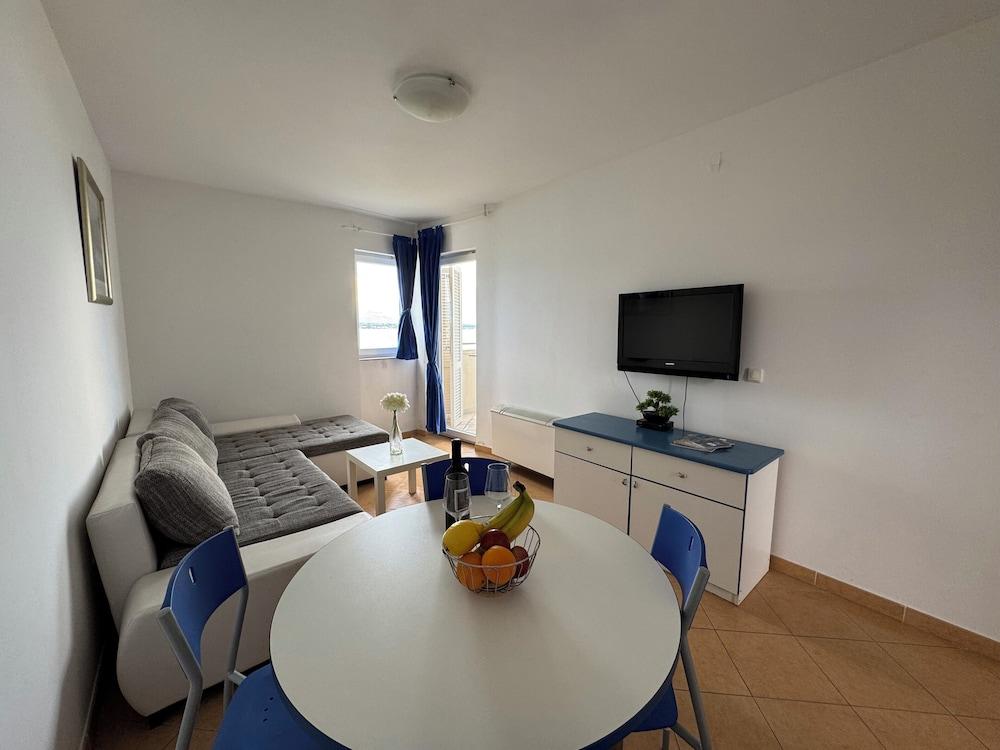 Apartments & Restaurant Condura Croatica