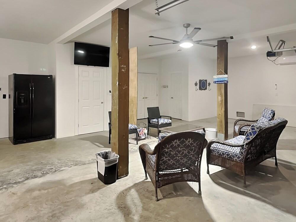 Beach Ballin' by Ryson Vacation Rentals