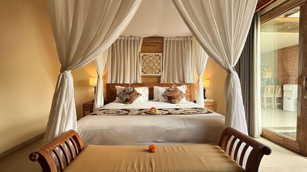 Dlobong Private Pool Villa Ubud