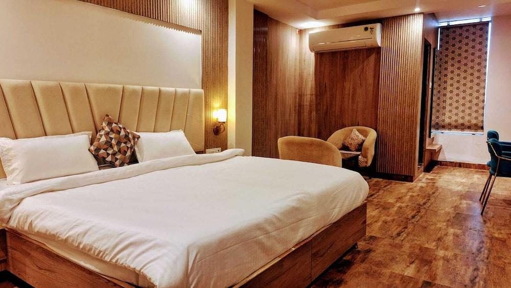 Mango Retreat Hotel and Resort