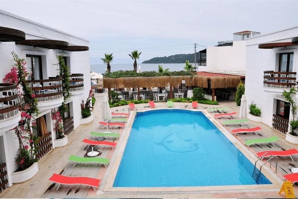 Beyaz Suite Hotel