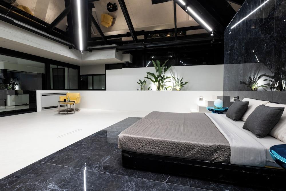 Extreme Luxury Villa with Pool & SPA