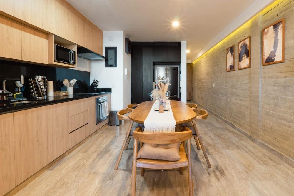 w Bright 2BR Apartment w Seaview in La Paz