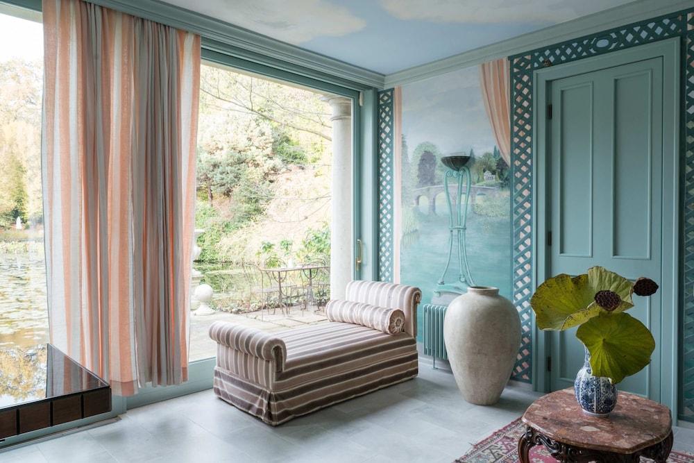 Tranquil 1BR Villa in Revislate