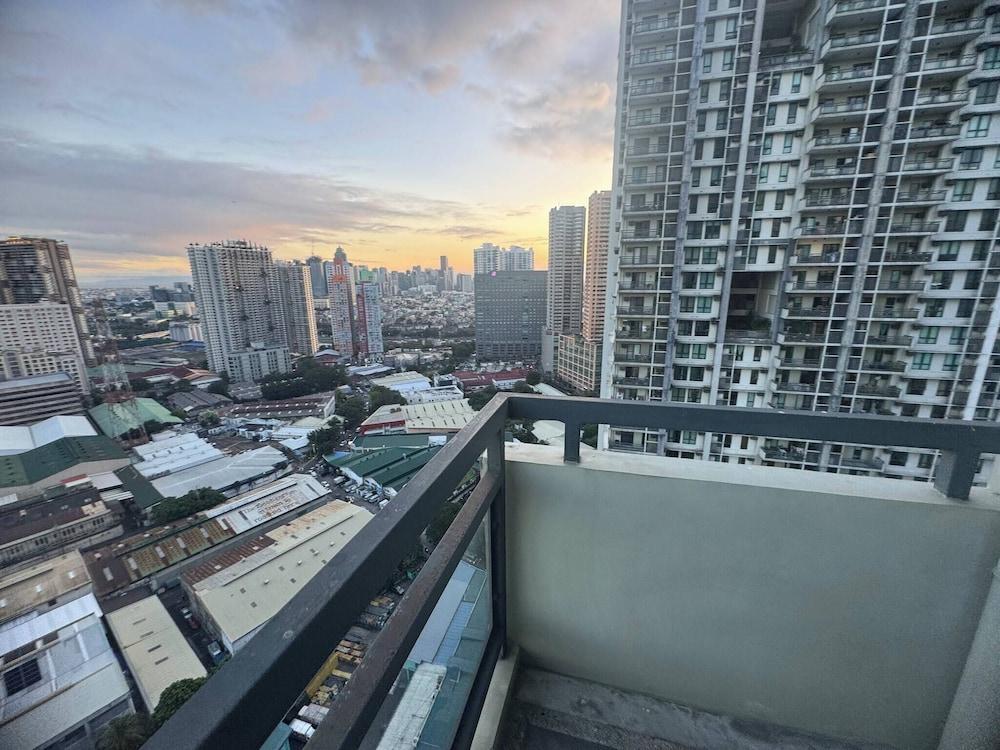 Flair Towers Condo Near MRT Bonifacio and Shaw Within Greenfields