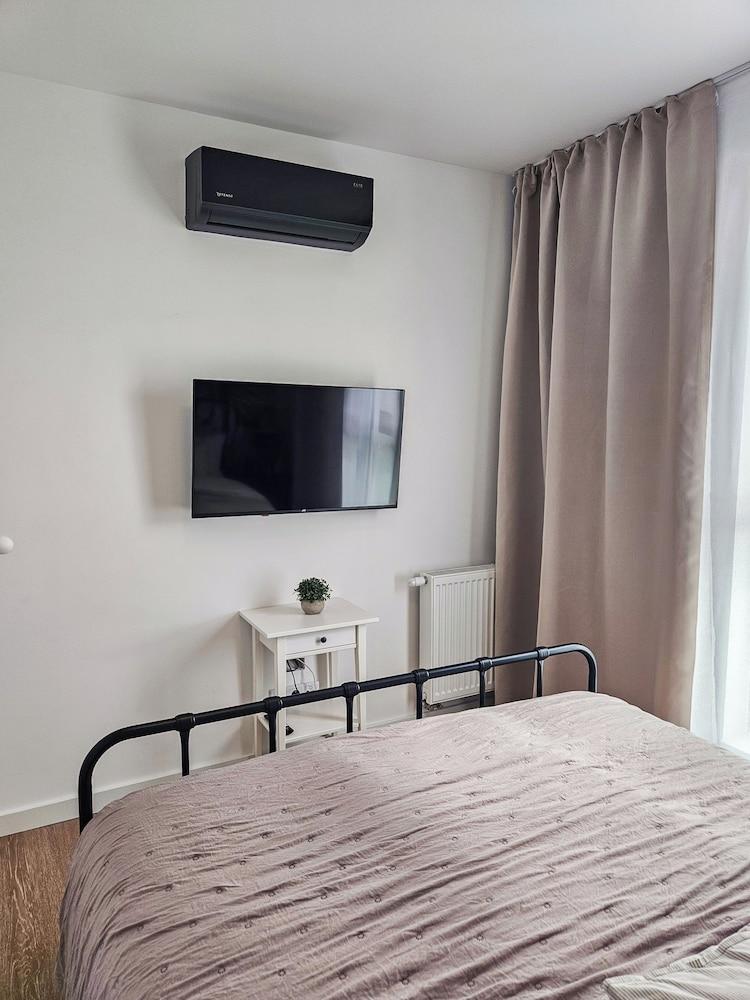 Atos by Kairos Apartments