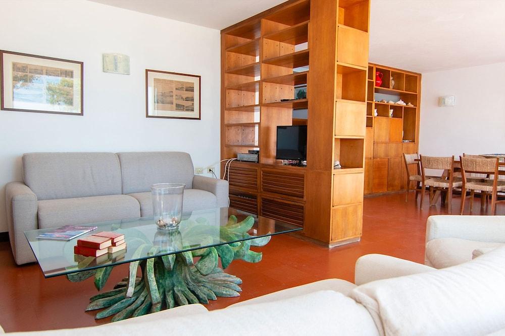 Le Grotte Villa Isola d Elba