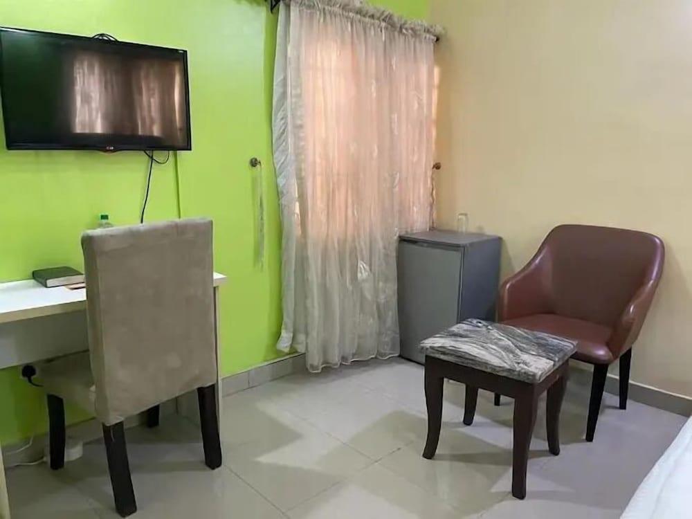 Western Sun Suites and Event Centre