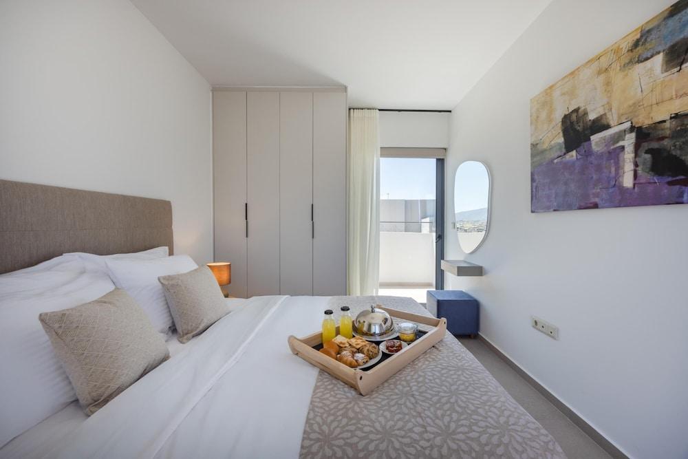 Sokio Attiki Hotel, Bw Premier Collection