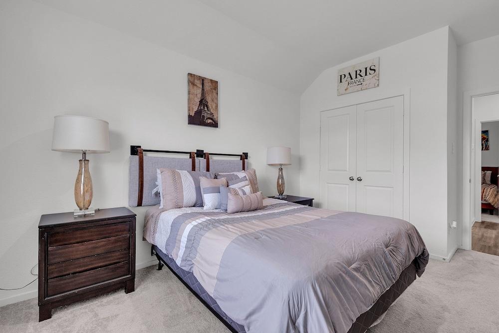 Spacious 3br Retreat Near Lake Conroe 3 Bedroom Home