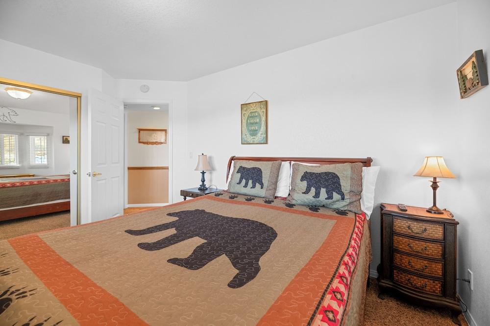 Moonridge Golf Escape