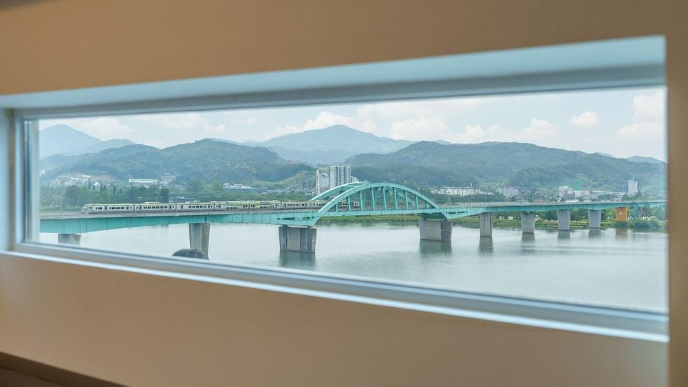 Chuncheon The Haven River Pension