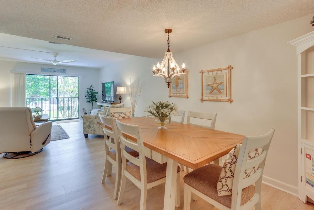 Steps to Beach & Pool: Hilton Head Island Condo!