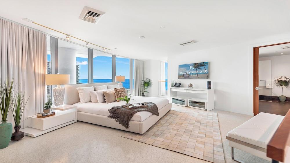 Luxury Vacation Rentals at The Setai by LRMB